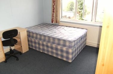 Bonnington Road , Clarendon park, Leicester - Image 2